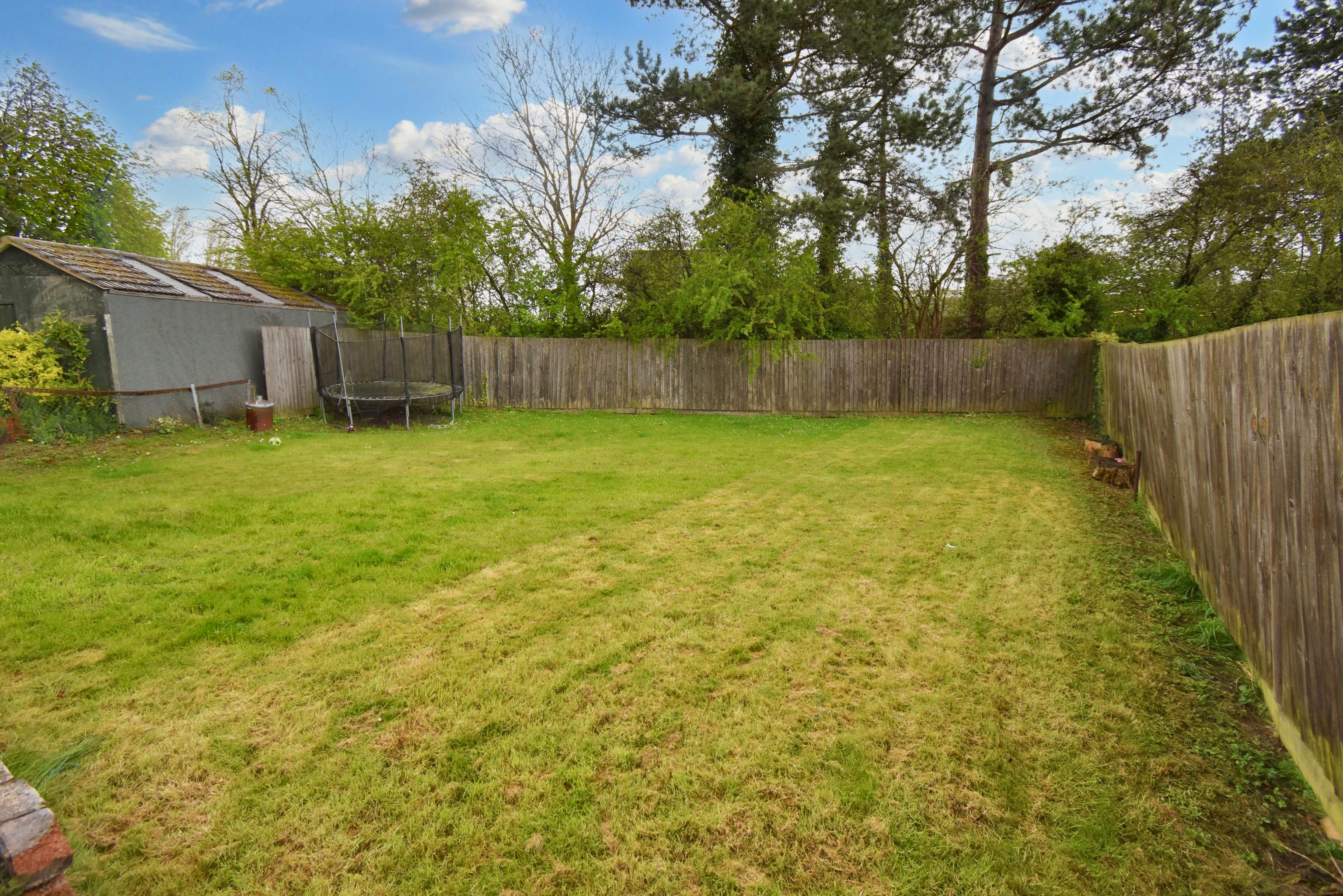 Wheatley Avenue, Corby Simpson West